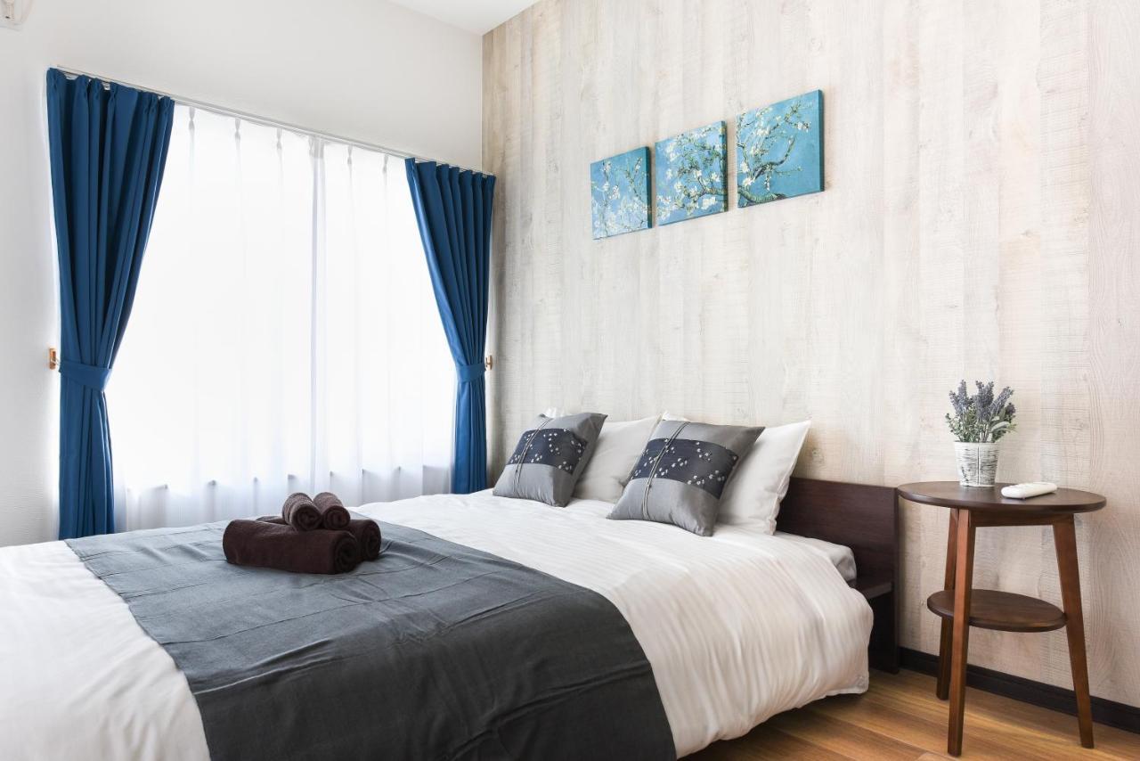 Apartment Zoshigaya House